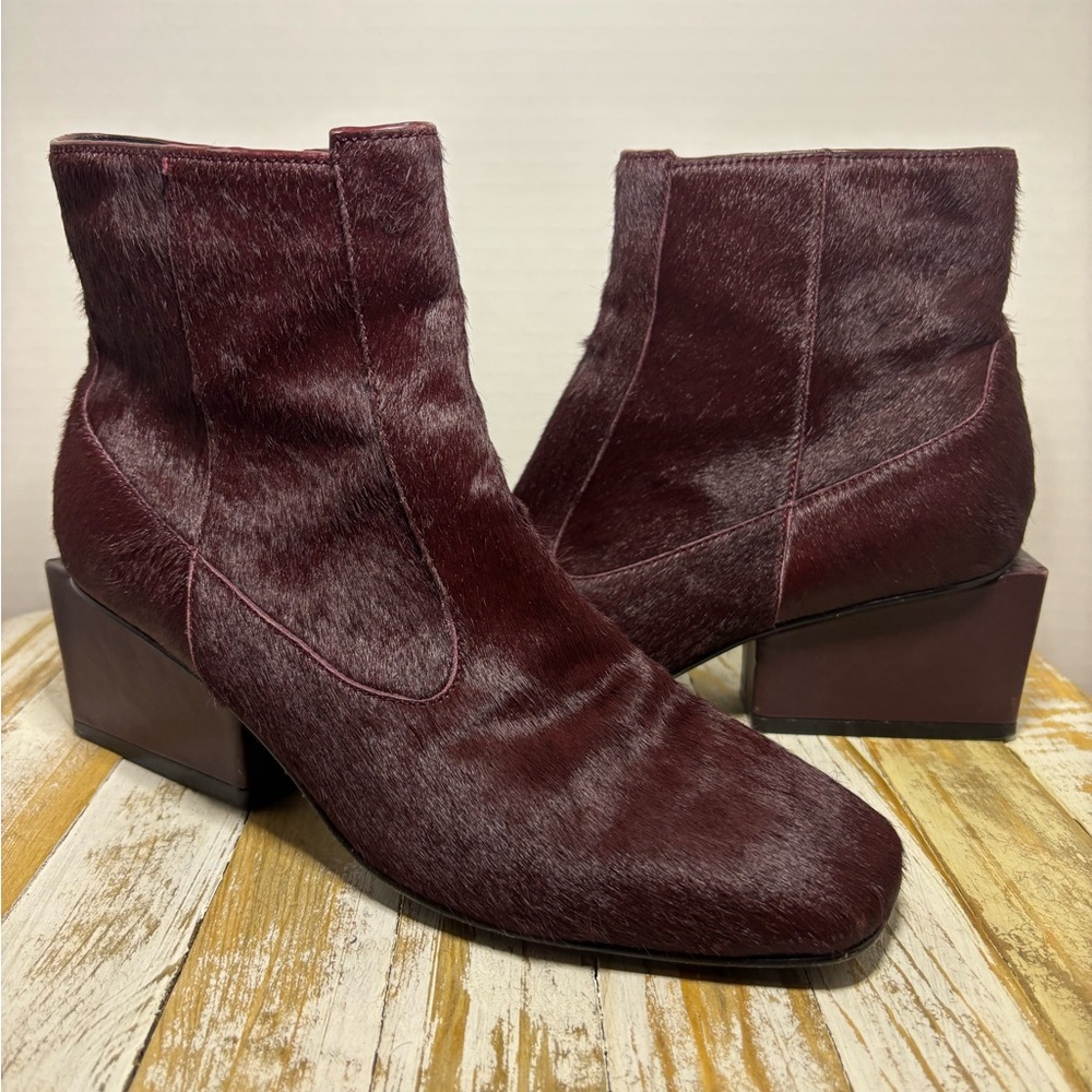 Kurt Lyle Pony Hair burgundy Booties